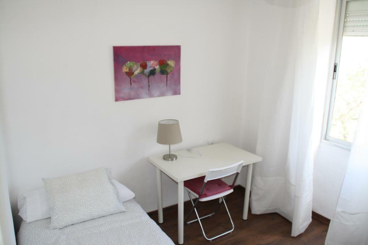 Apartamento Tia Maria Apartment Malaga Ngoại thất bức ảnh