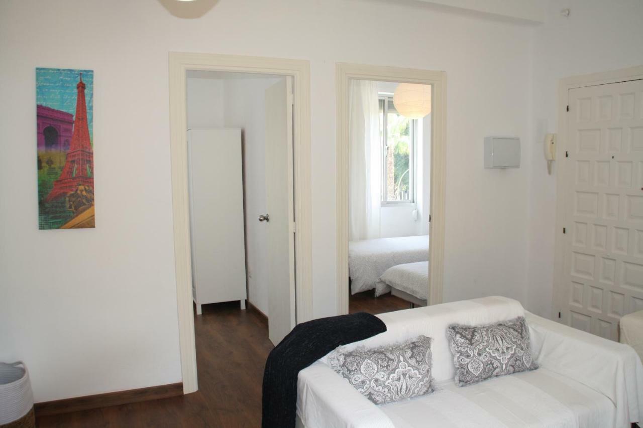 Apartamento Tia Maria Apartment Malaga Ngoại thất bức ảnh