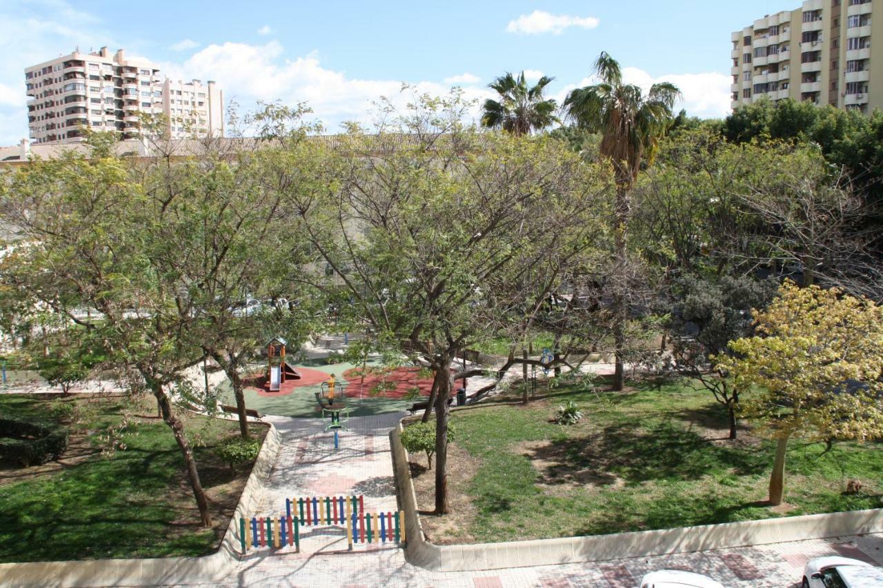 Apartamento Tia Maria Apartment Malaga Ngoại thất bức ảnh