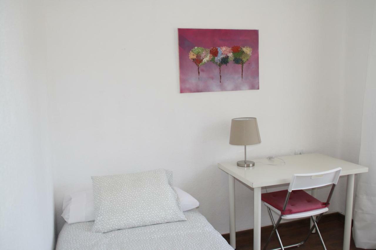 Apartamento Tia Maria Apartment Malaga Ngoại thất bức ảnh